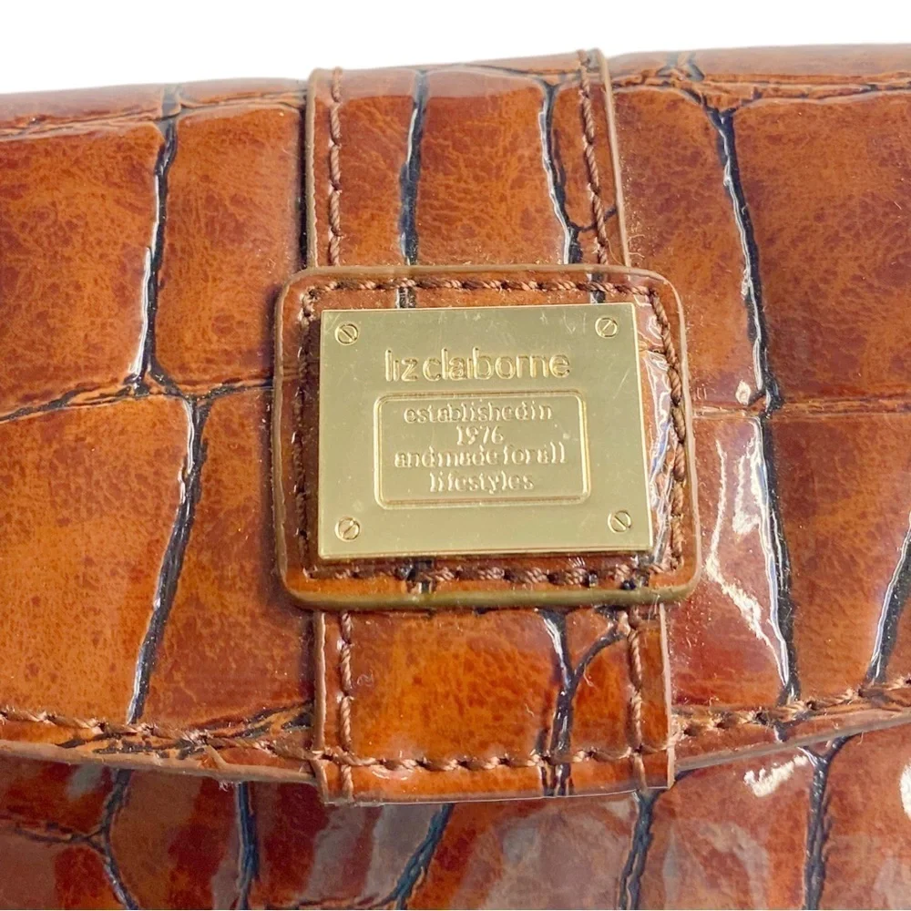 Liz Claiborne Brown Wristlet Clutch - Picture 2 of 5